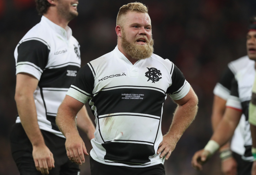 Barbarians floor Fiji