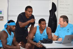 7s Star Jerry Tuwai banks on the Senior Players