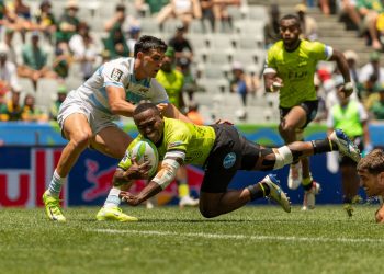 CAPE TOWN, ZAF - December 7: Argentina versus Fiji in a men's Cup Semifinal match at the 2025 HSBC SVNS Cape Town at DHL Stadium on December 7, 2025 in Cape Town, South Africa. (Photo by Alex Ho / World Rugby)